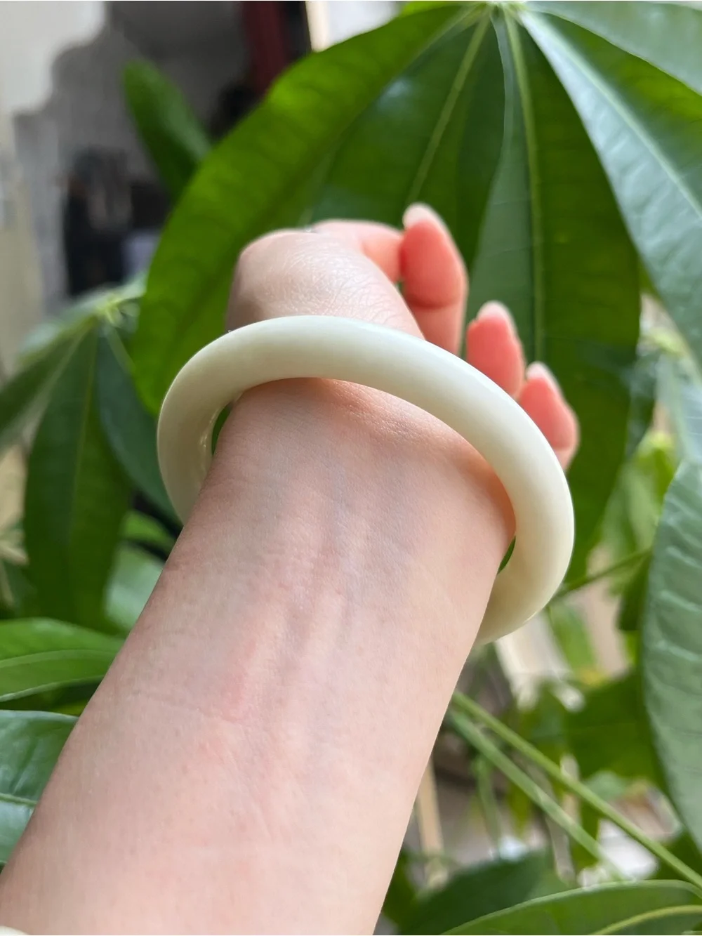 Xiu Jade Bangle Bracelet Light Creamy White - XS D: 52.2-52.4mm